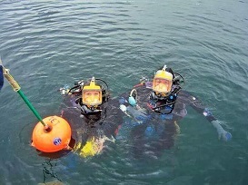 Diving in Plymouth with full face mask and comms - Right
